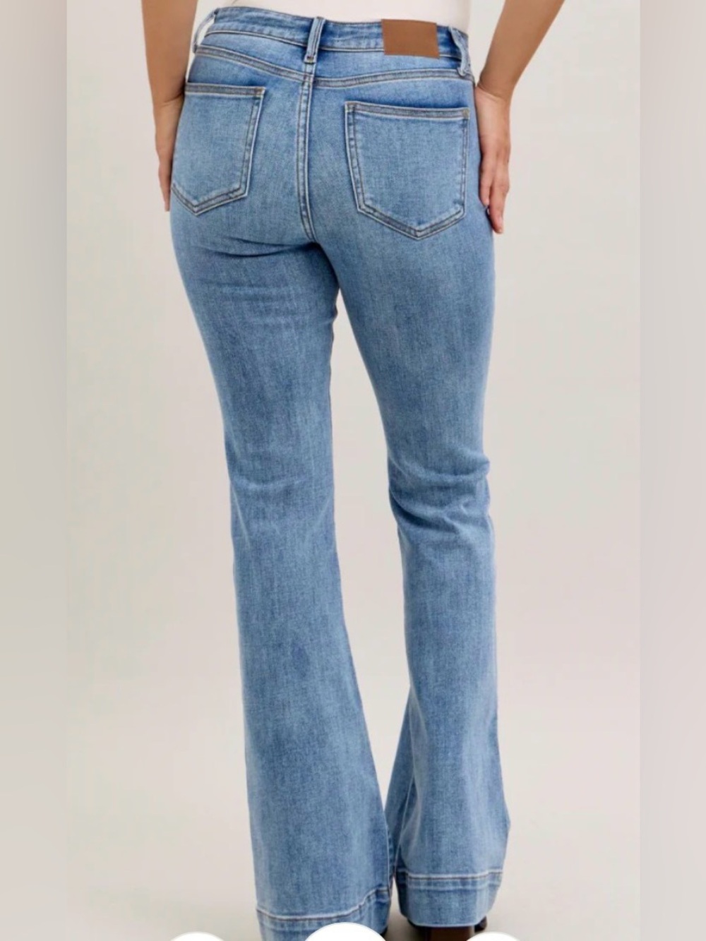 Judy Blue Mid Rise Trouser Flare Jeans Size 0/24 Regular Light Wash Blue Stretch - Picture 3 of 16